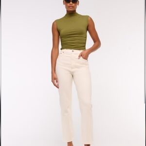 Abercrombie and Fitch Curve Love Ultra High Rise Ankle Straight Jean Long